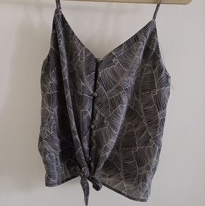 Button on sienna sky top